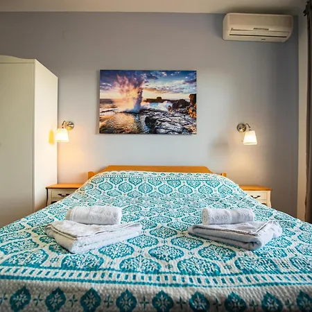 Guest House Ambienti 3*