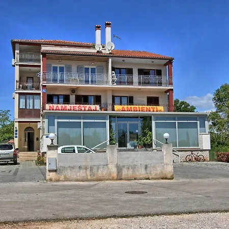 Guest house Guest House Ambienti